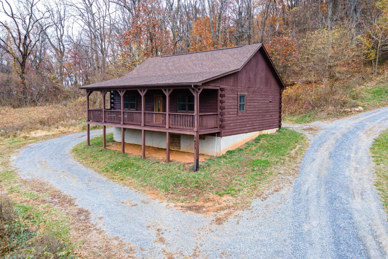 Balkamore Brown Bear #1-Stanley-Hiking-Caverns Exterior photo