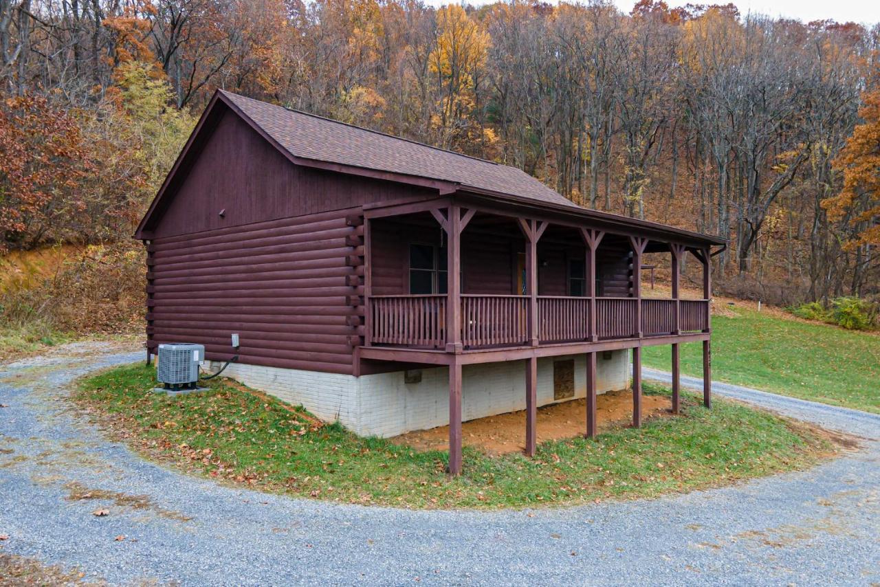 Balkamore Brown Bear #1-Stanley-Hiking-Caverns Exterior photo